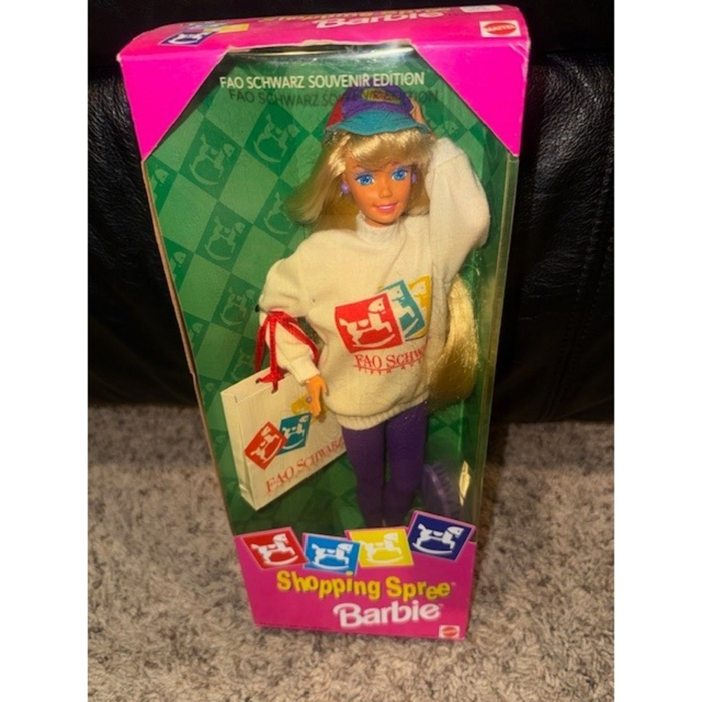 FAO Schwarz Shopping Spree Barbie Doll Souvenir Edition Mattel 1993 New In Box‎